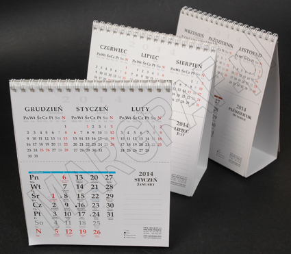 Kalendarz daszkowy 6-planszowy pionowy z 3 miesiącami