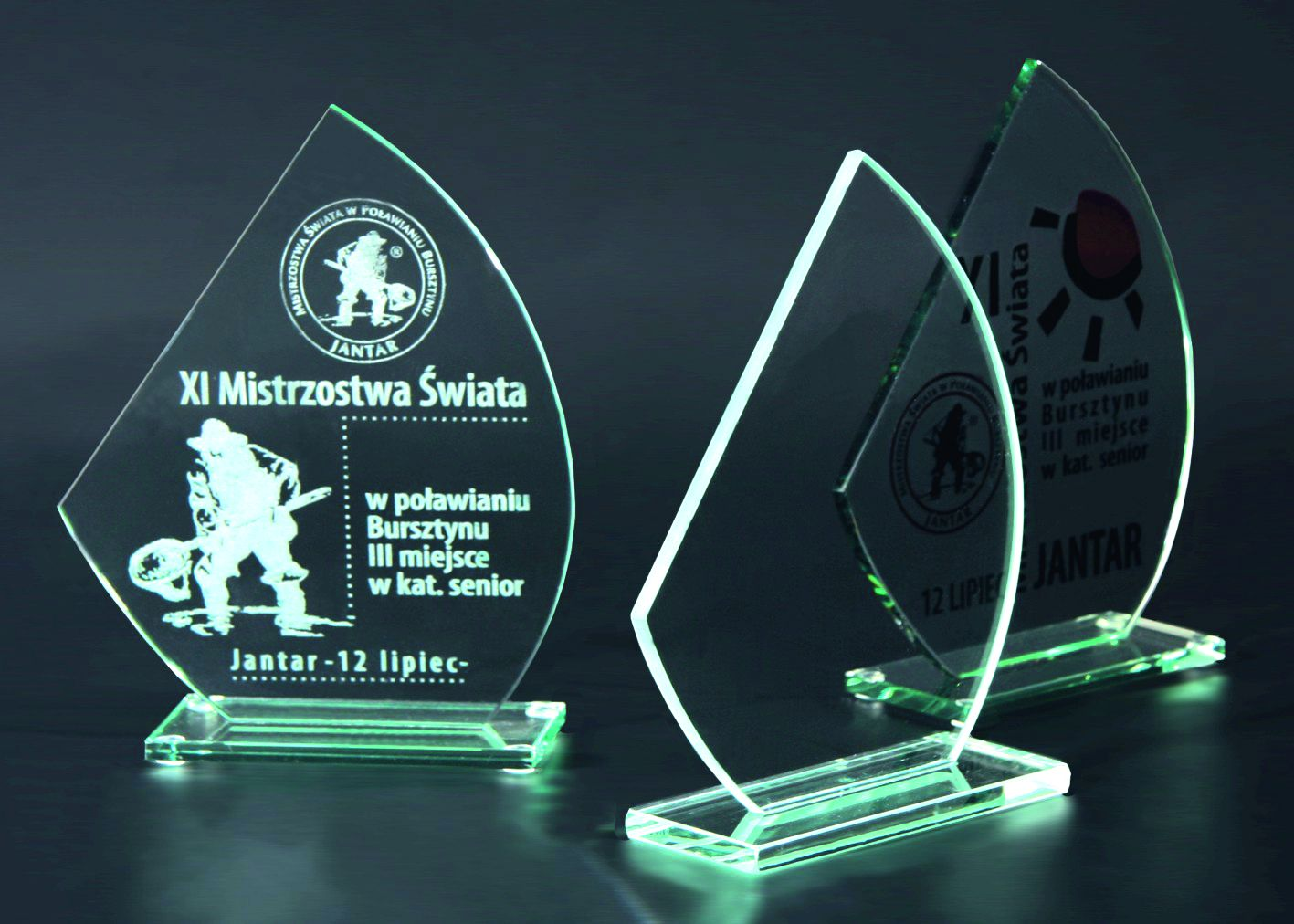 Statuetka szklana M49A,M49B,M49C